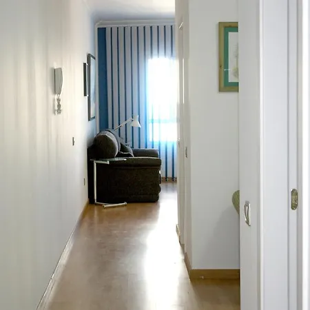 Apartment Lpa Stop *